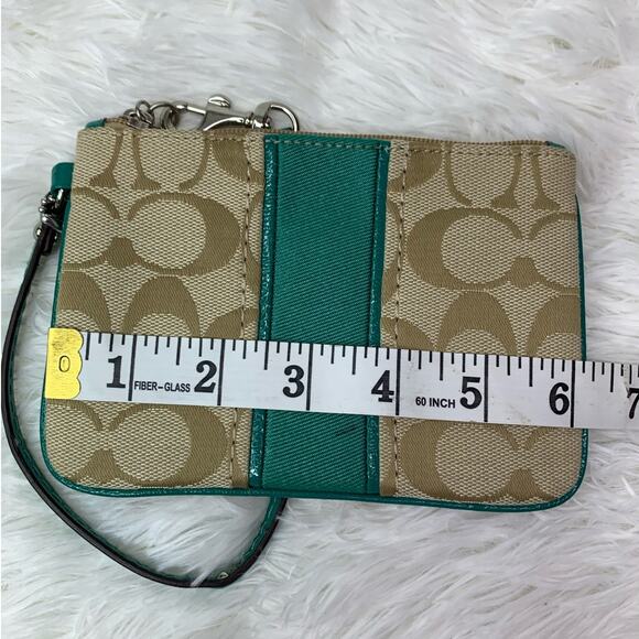 COACH Green Khaki Signature Canvas Wristlet - Picture 7 of 8
